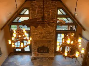 Weathered Barn Red with Patina Tips 41